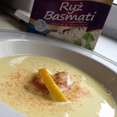 Zupa z cytryną i kurczakiem